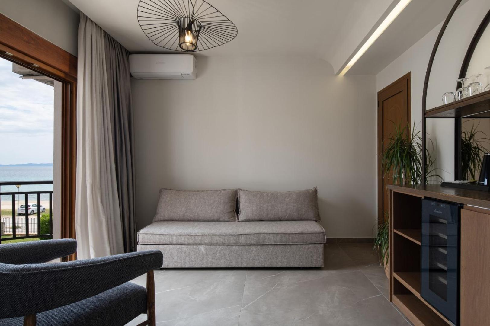 Assano Seafront Luxury Apartment Nikiti  Bagian luar foto